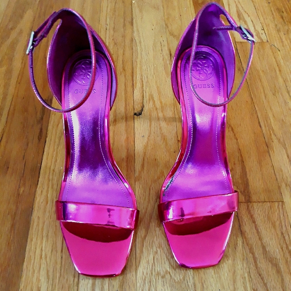 NWOT Guess Pink Metallic Open Toe Ankle Strap Heels Sz. 8.5
